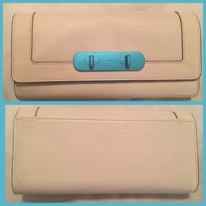 Coach Chalk White Turquoise Swagger Wallet